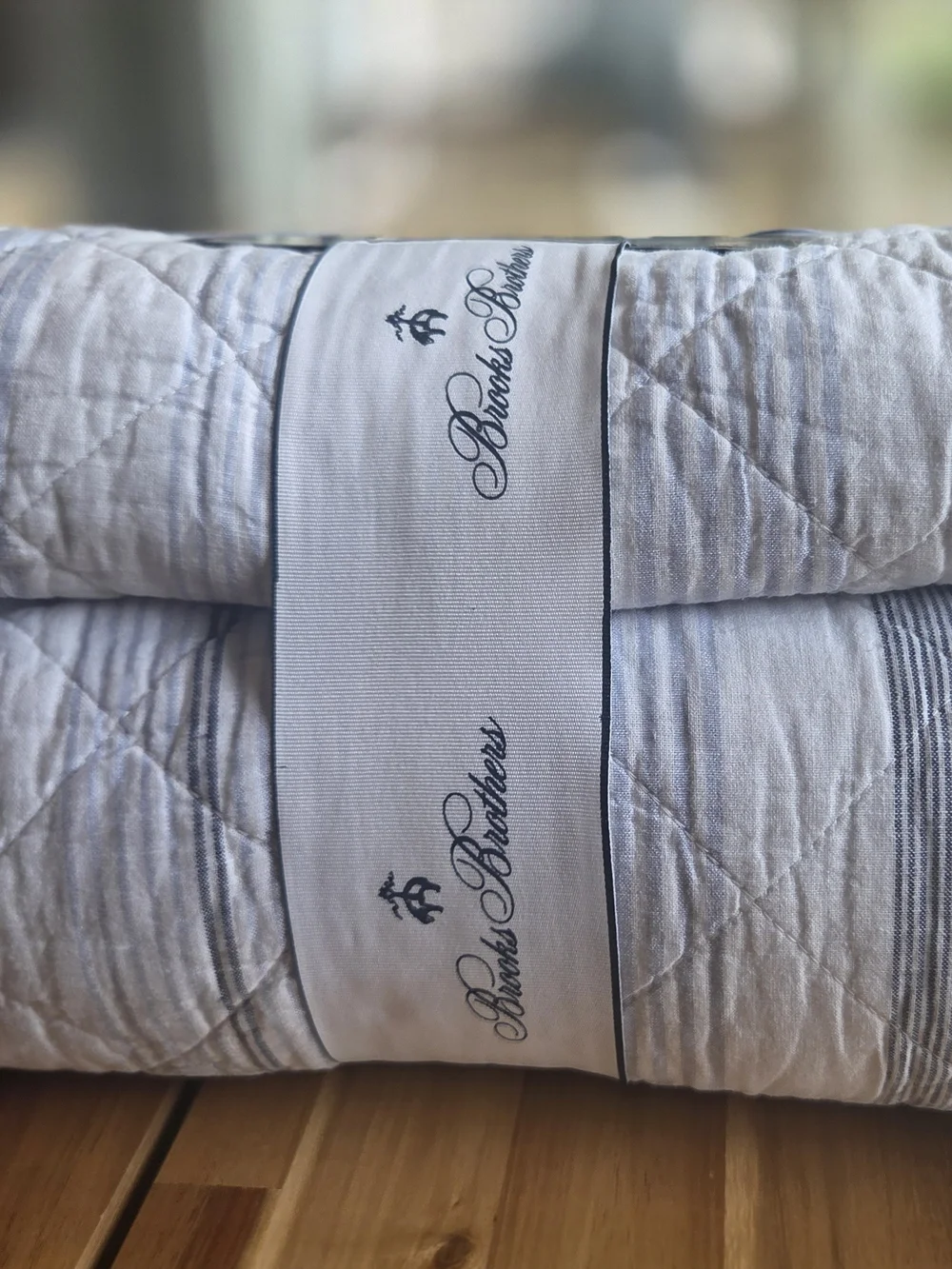 Brooks Brothers King Linen Cotton Quilt - White with Blue Stripe